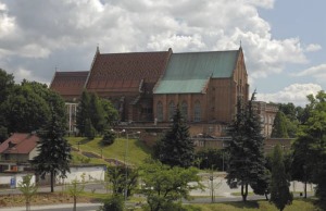 Il Complesso dei Salesiani - veduta dal fiume Soła